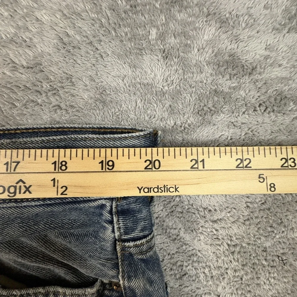 Denizen From Levi's Men's 40x31 Medium Wash Straight Fit Jeans SEE DESCRIPTION